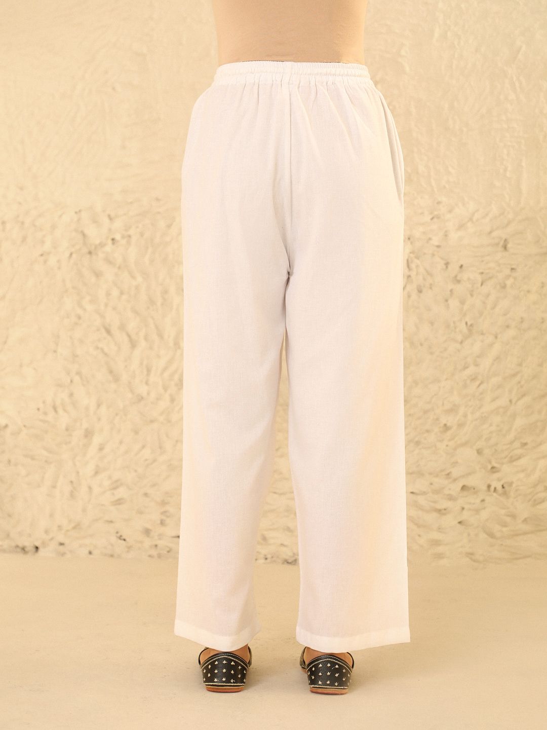 House of Chikankari Women White Cotton Solid Seluar