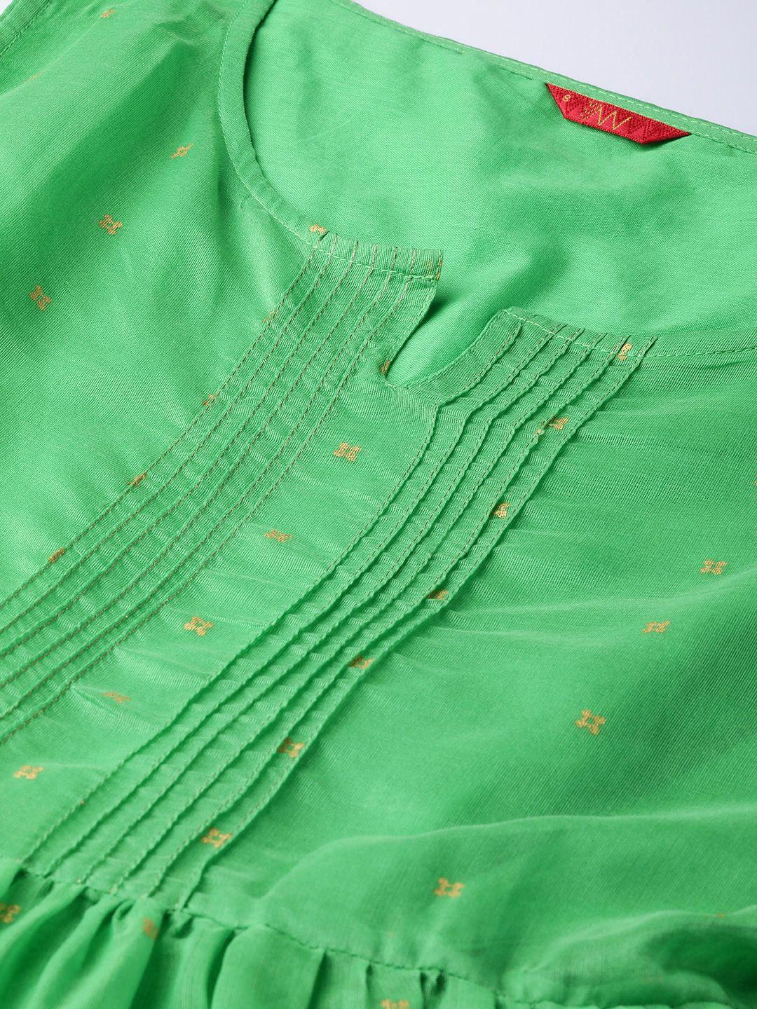 W Women Green & Golden Printed Kurta & Trousers With Ethnic Jacket