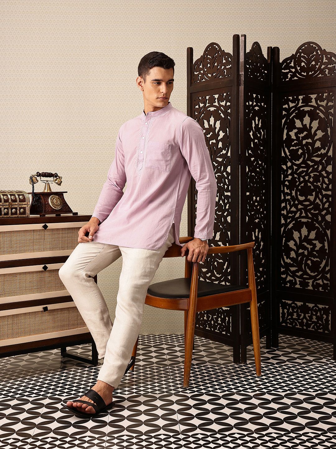 House of Pataudi Yoke Chikankari hand embroidered jashn Pure Cotton short kurta