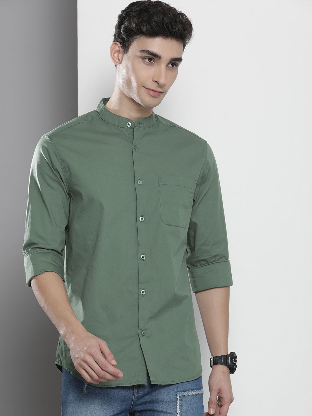 The Indian Garage Co Men Olive Green Solid Casual Shirt