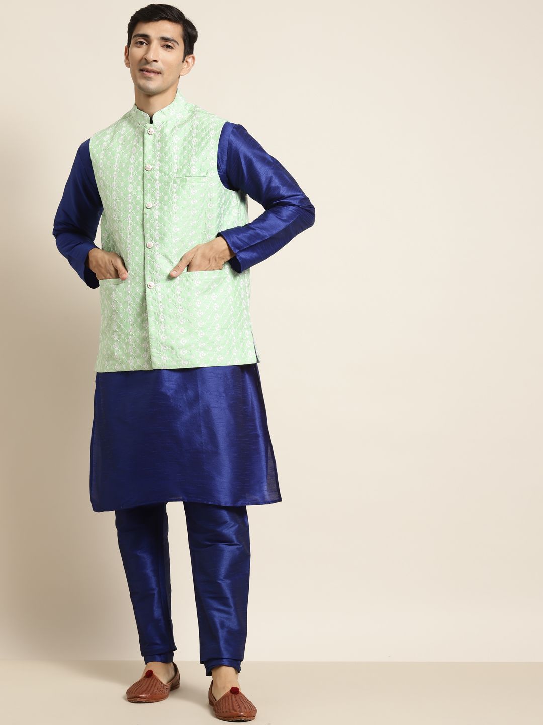 SOJANYA Kurta Lelaki Biru & Hijau Laut dengan Piyama & Jaket Nehru Bersulam