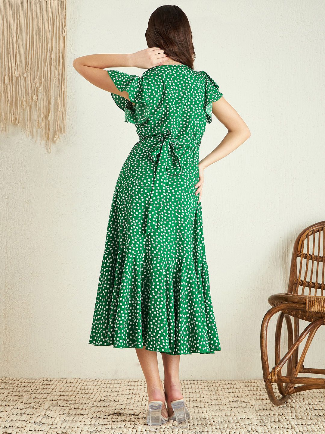 Berrylush Floral Printed Fit & Flare Midi Dress