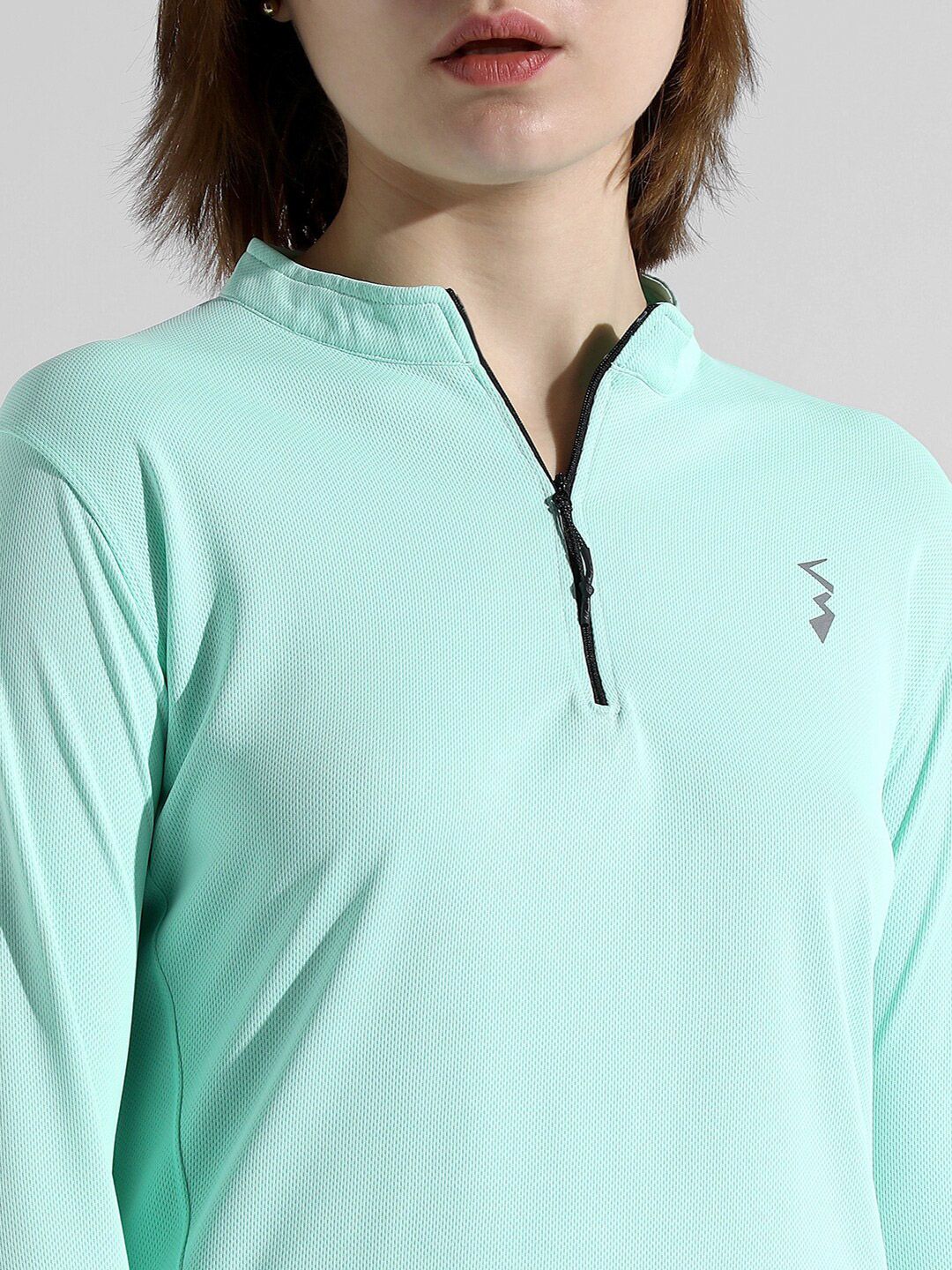Campus Sutra Band Collar Drop Shoulder Sleeves Sports T-shirt