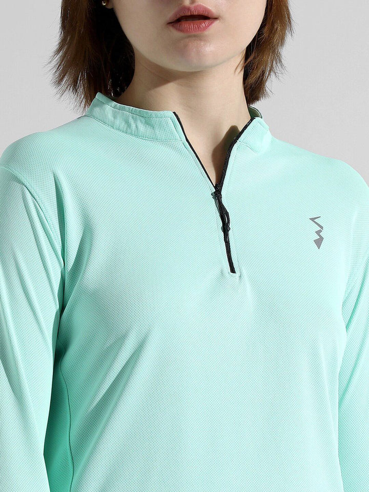 Campus Sutra Band Collar Drop Shoulder Sleeves Sports T-shirt