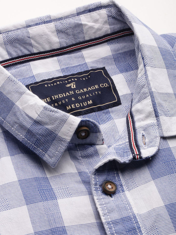 The Indian Garage Co Men White & Blue Slim Fit Checked Casual Shirt