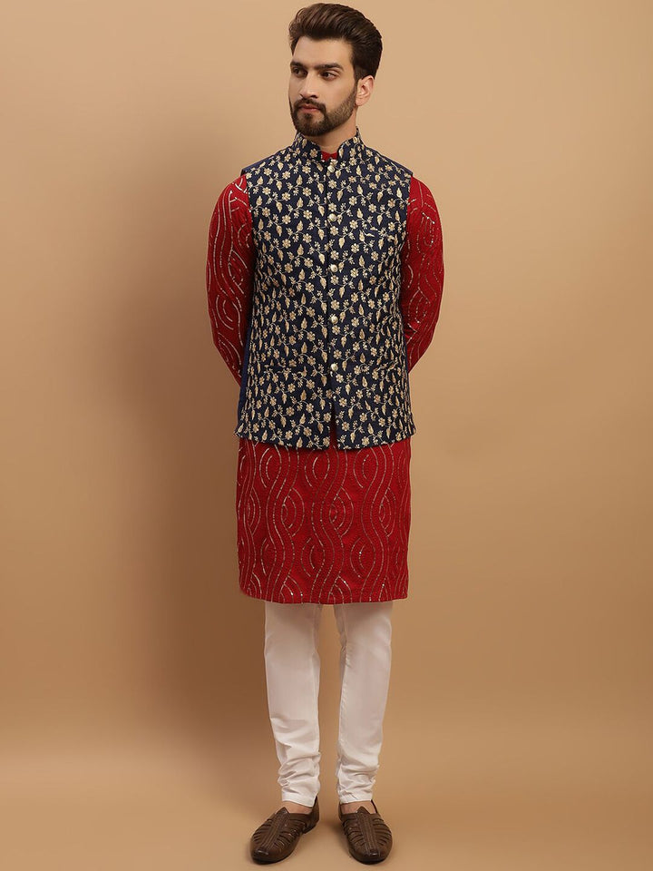 SOJANYA Motif Etnik Bersulam Kurta Kapas Tulen Labuci dengan Jaket Churidar & Nehru