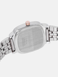 DressBerry Women Dial & Bracelet Style Straps Analogue Watch UT-A8642-SLR-DB