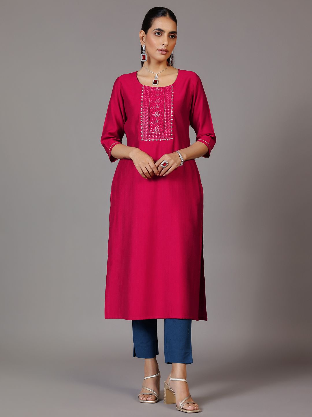 Libas Round Neck Yoke Design Three Quarter Sleeves Thread Work Kurta