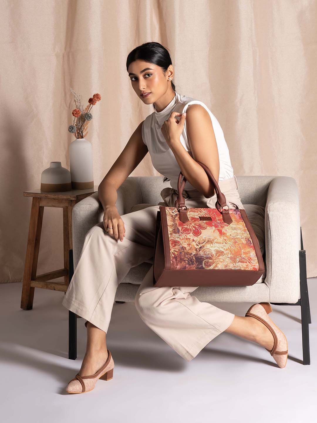ZOUK =Floral Printed Structured Jute Handheld Bag