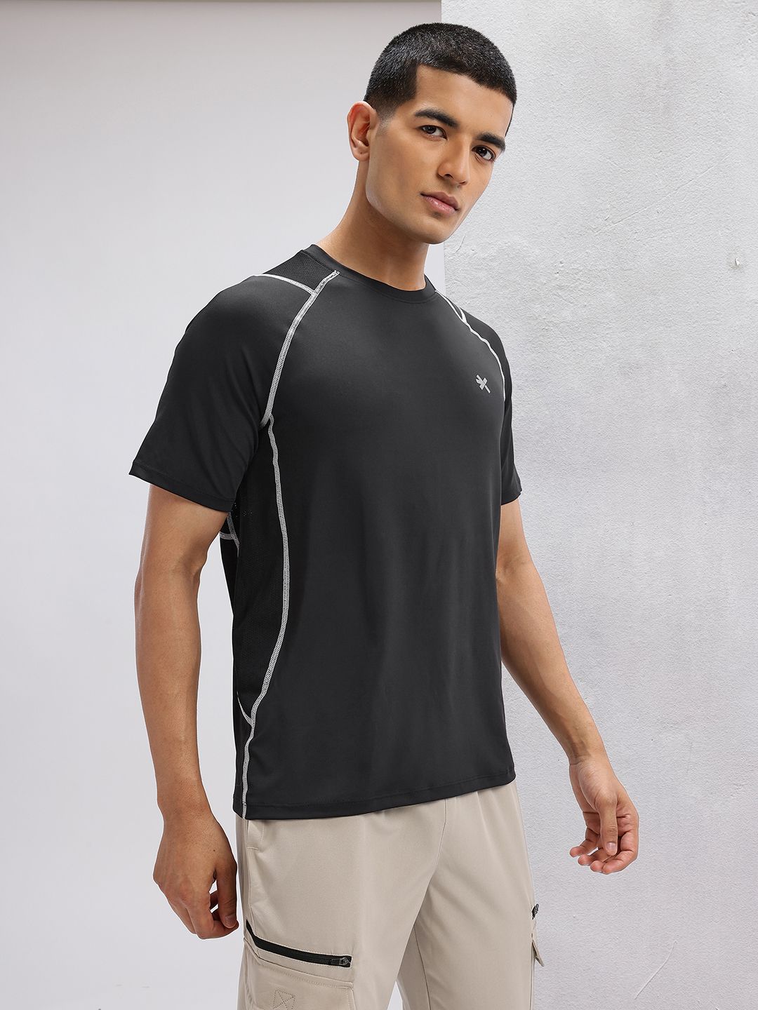 HRX by Hrithik Roshan Men Contrast Stitch Training T-shirt