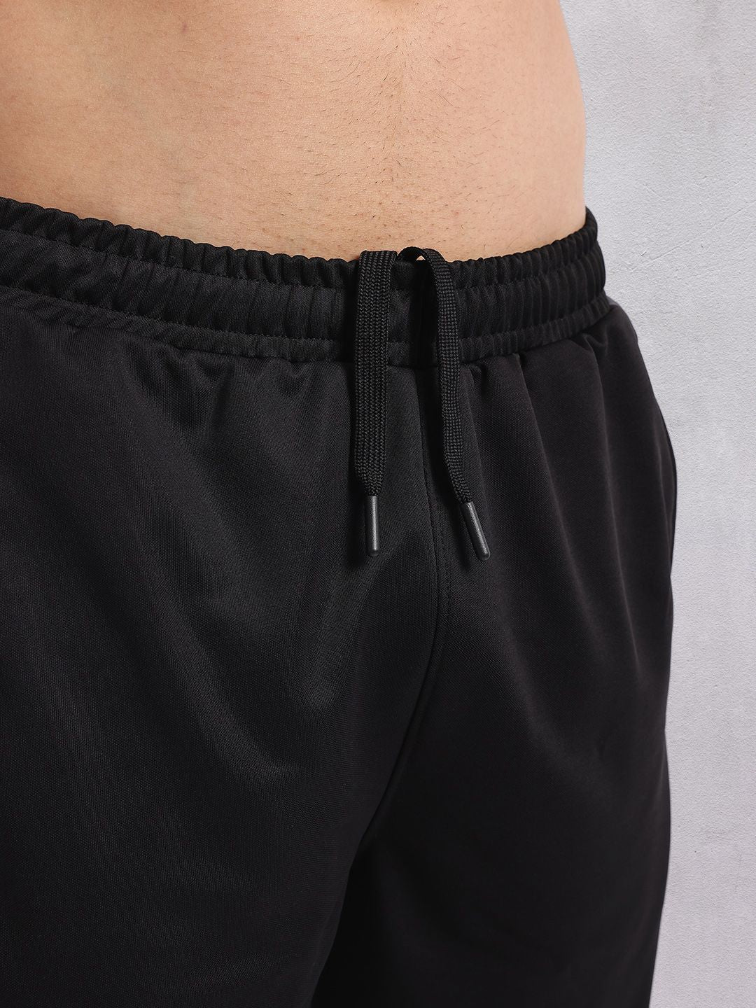 HRX by Hrithik Roshan Men Mid-Rise Rapid-Dry Training Joggers with Side Taping