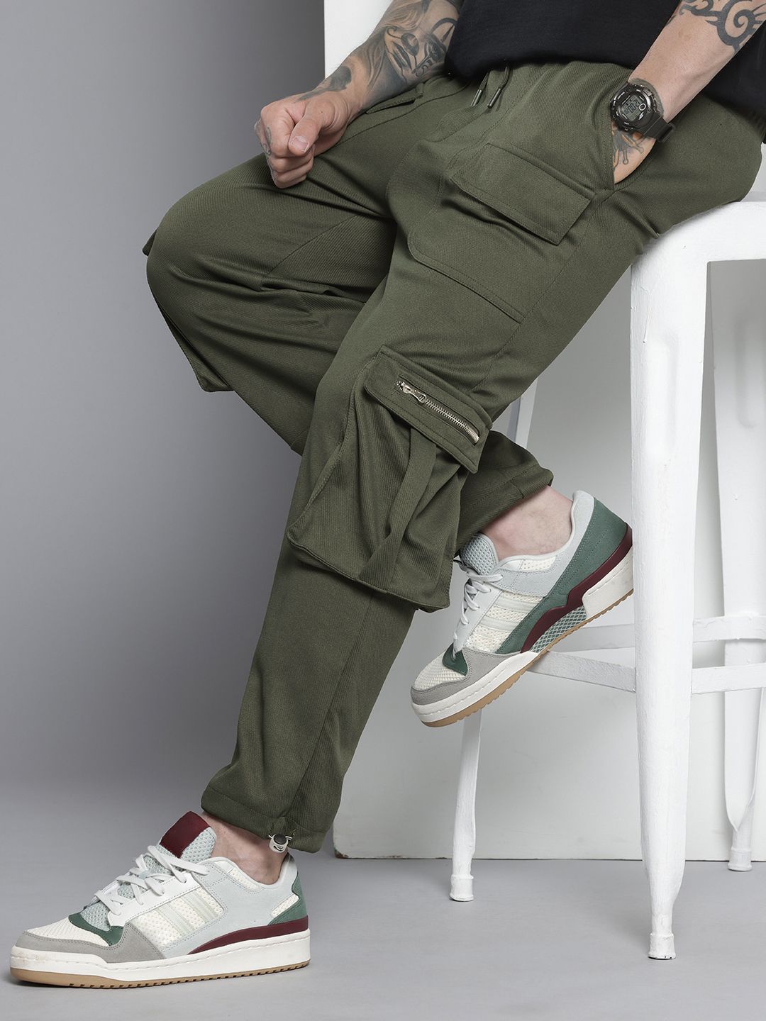 The Indian Garage Co Men Relaxed Fit Textured Cargo Track Pant
