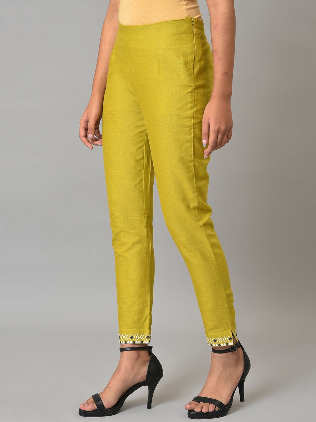 W Women Regular Fit Cigarette Trousers