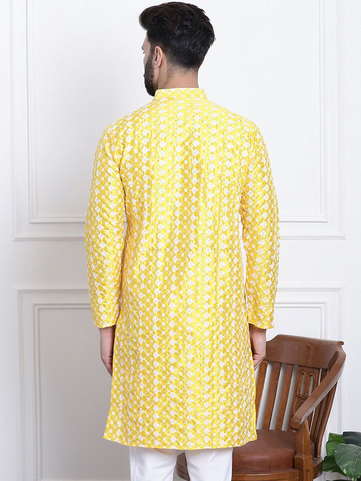 SOJANYA Kurta Kolar Mandarin Sulam Bunga