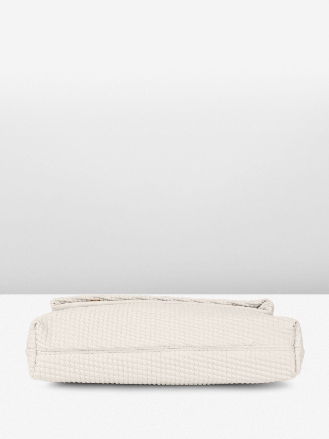 DressBerry Structured Handheld Bag
