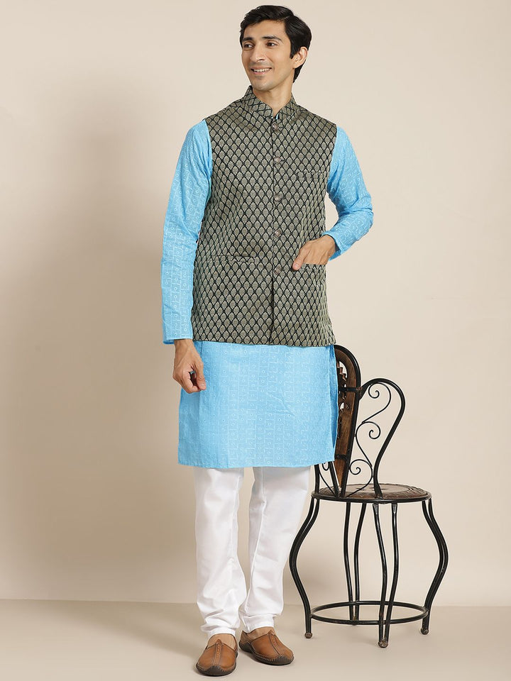 SOJANYA Men Blue Chikankari Pure Cotton Kurta with Churidar & Nehru Jacket