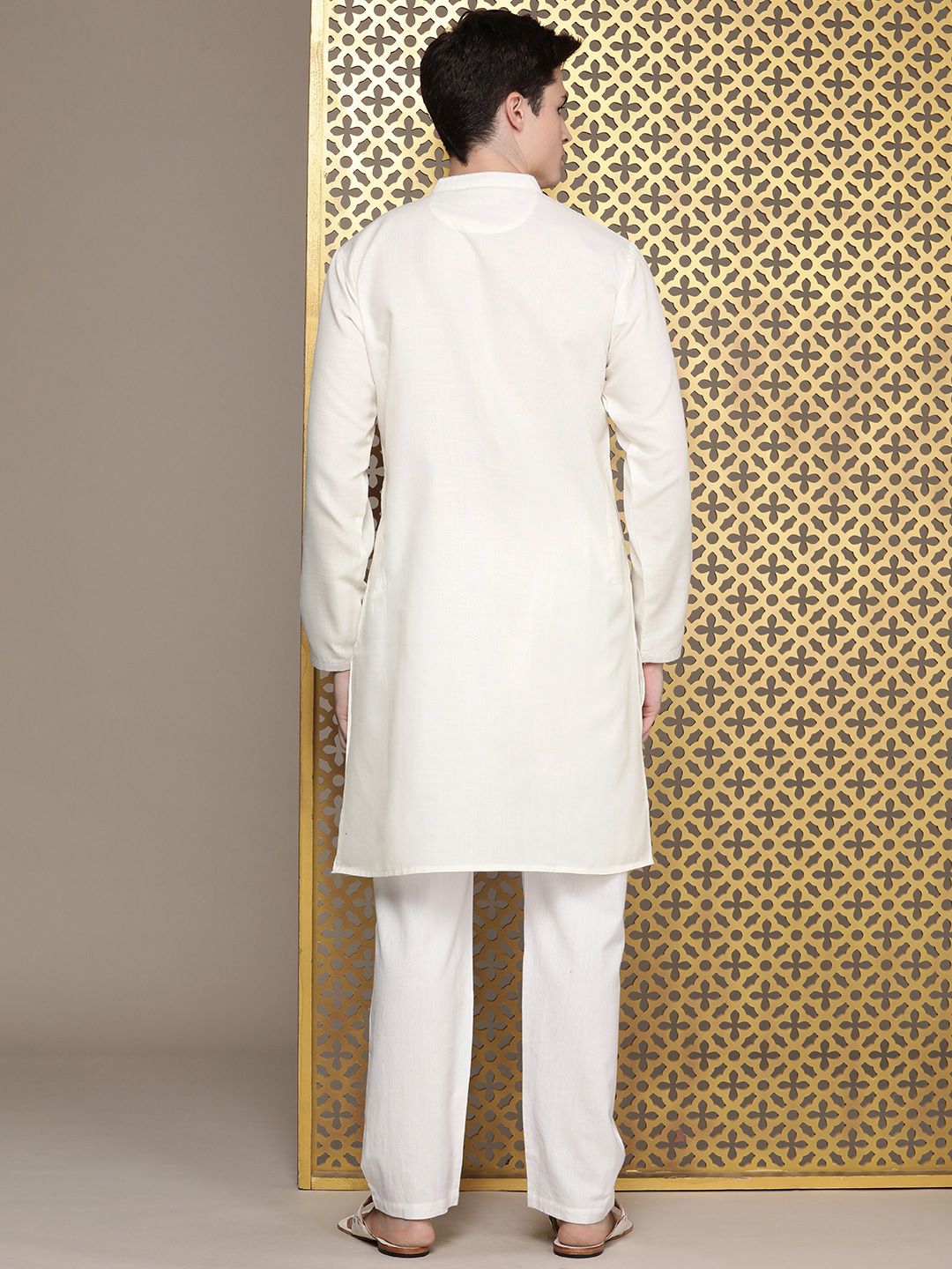 House of Pataudi Floral Embroidered Rozana Kurta
