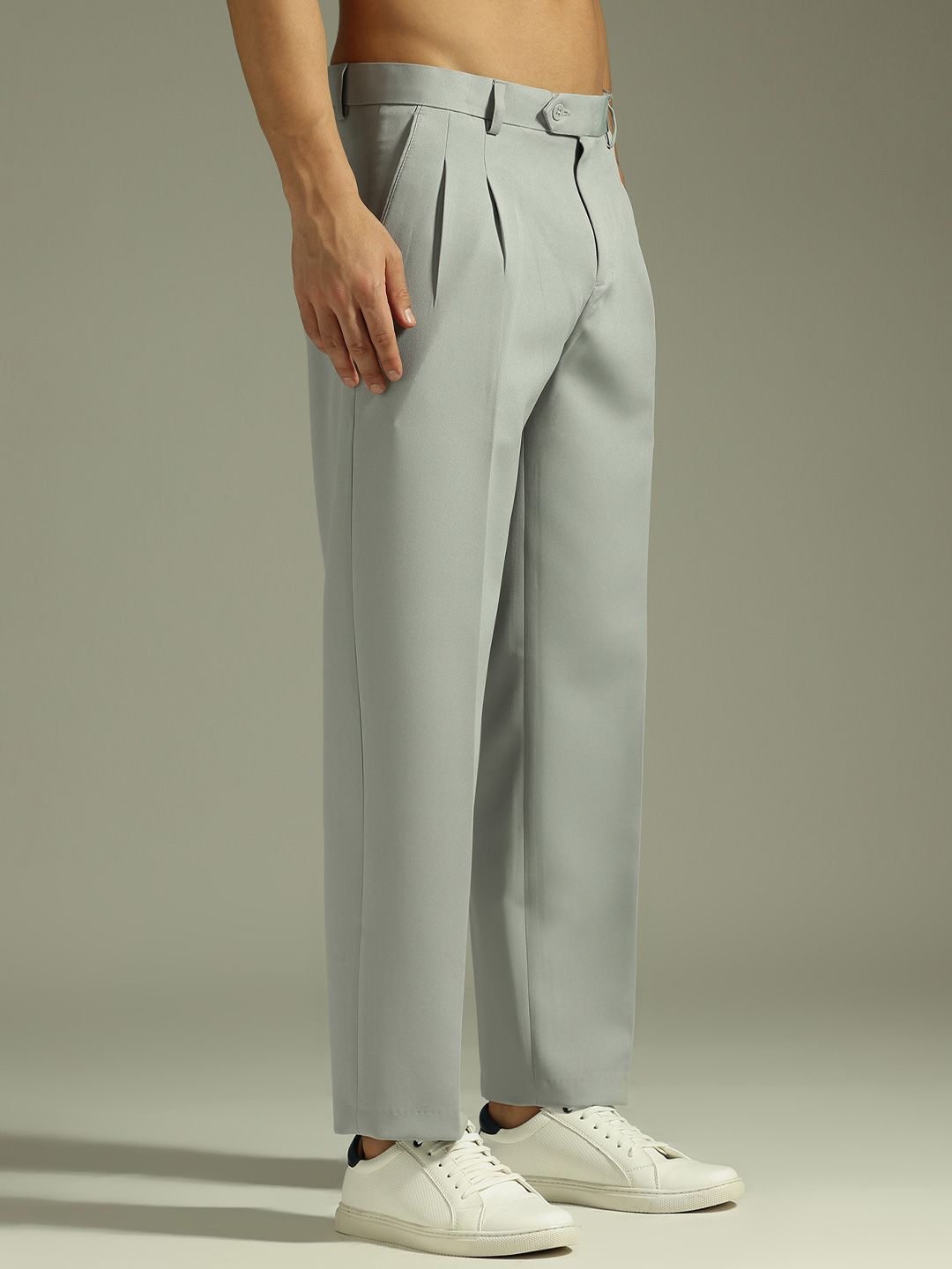 DENNISON Men Baggy Fit Pleated Trousers