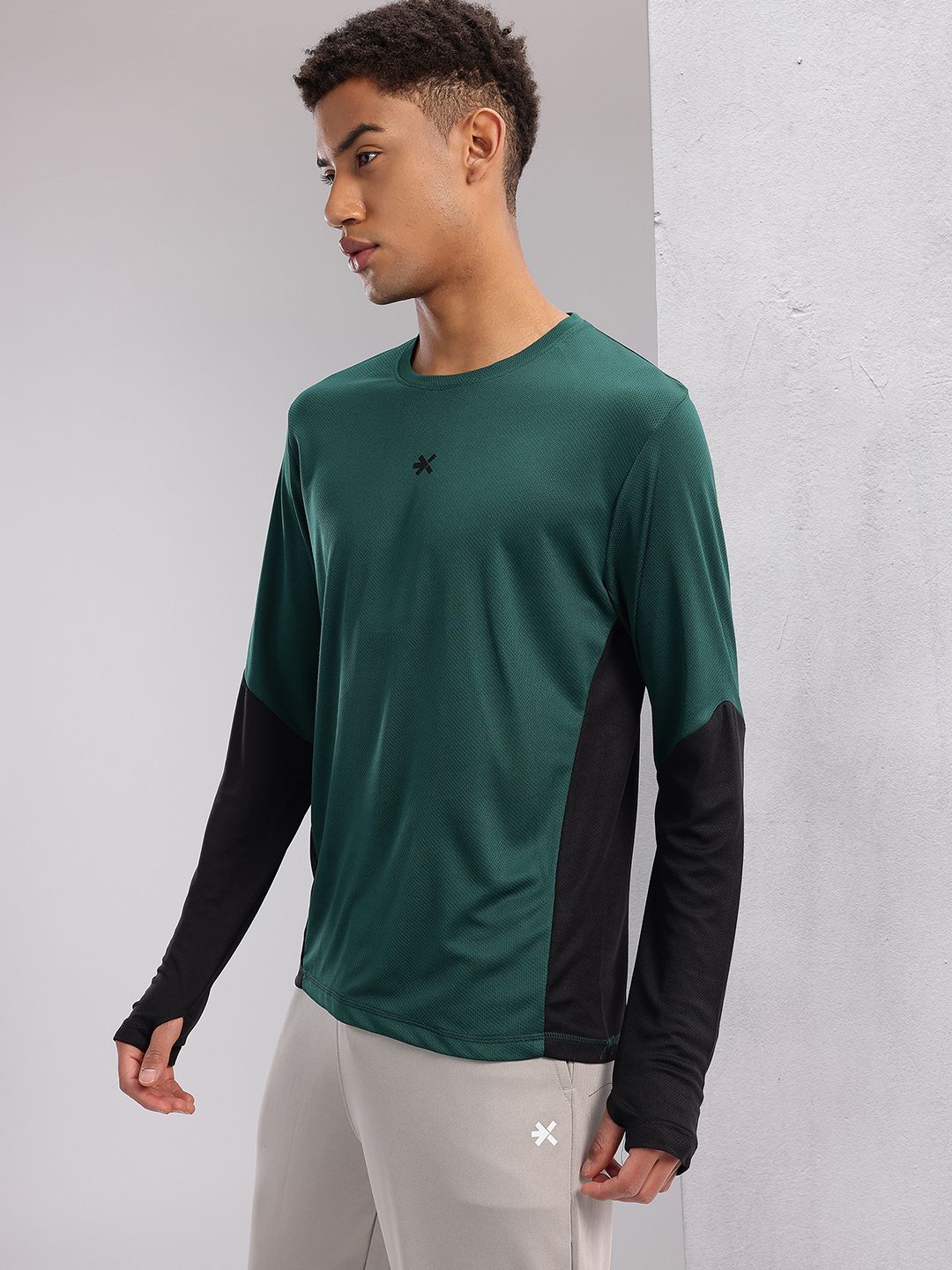 HRX by Hrithik Roshan Colourblocked Sleeves Rapid-Dry Running T-shirt