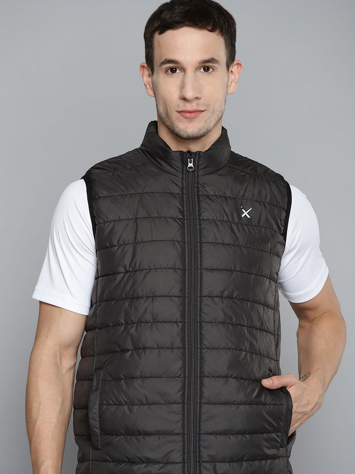 HRX oleh Hrithik Roshan Men Lelaki Hitam Padded
