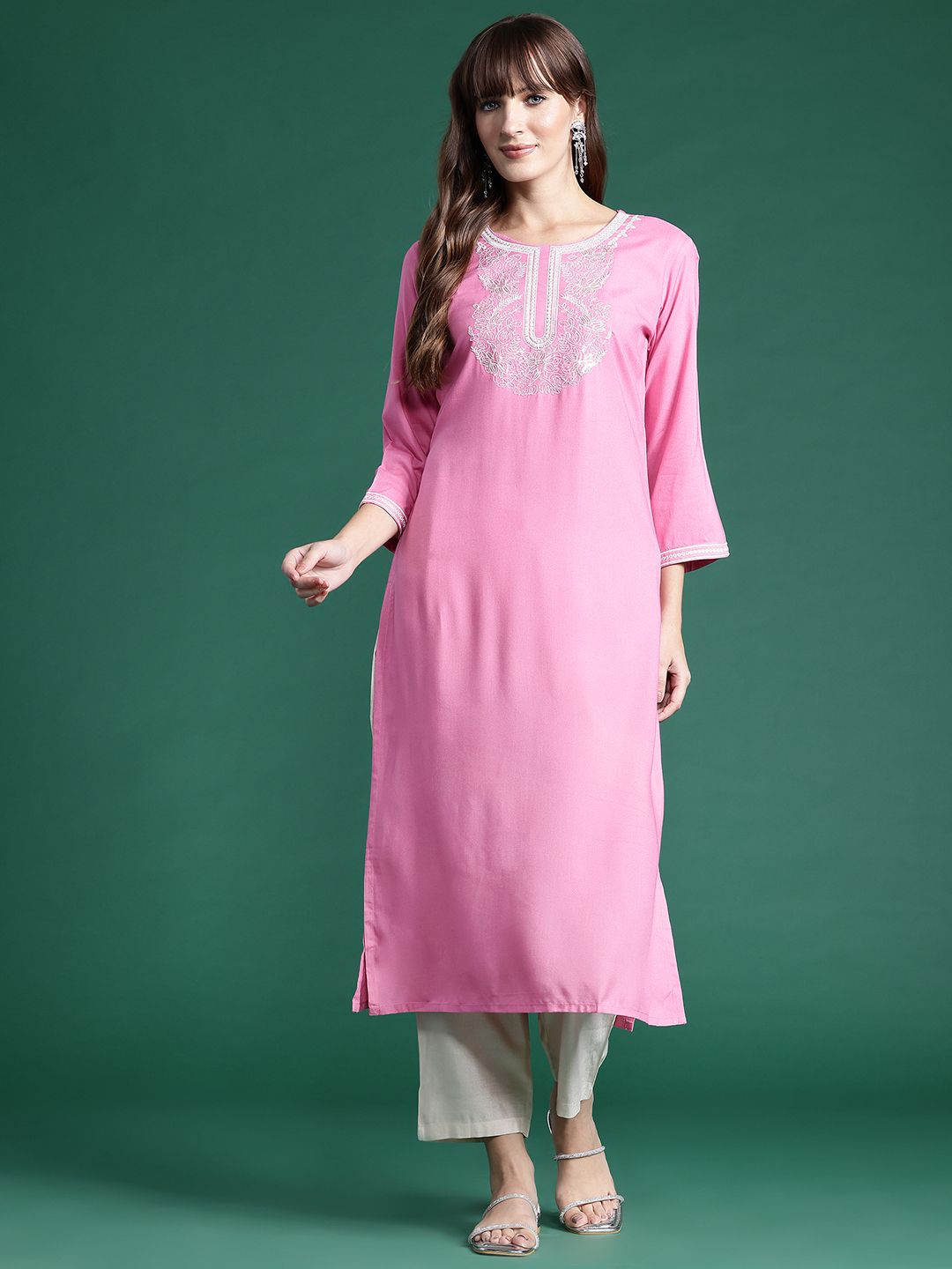 Indo Era Women Floral Embroidered Thread Work Kurta
