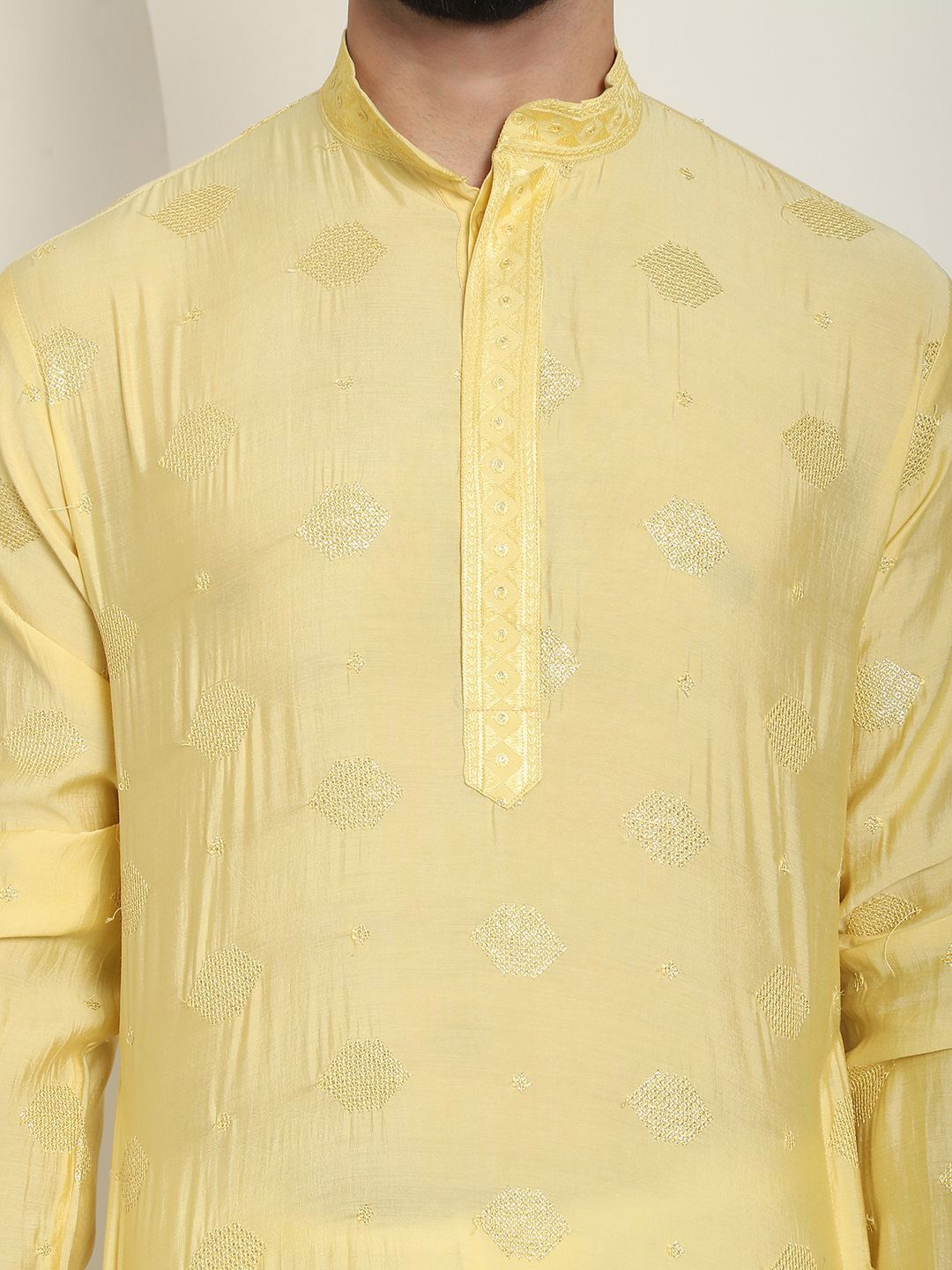SOJANYA Kurta Lurus Sutera Kapas Sulam Geometrik Dengan Churidar