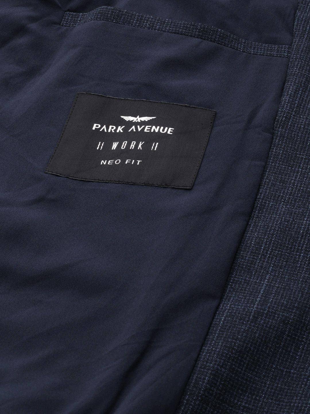Park Avenue Diri Reka Bentuk Neo Fit 2 Piece Formal