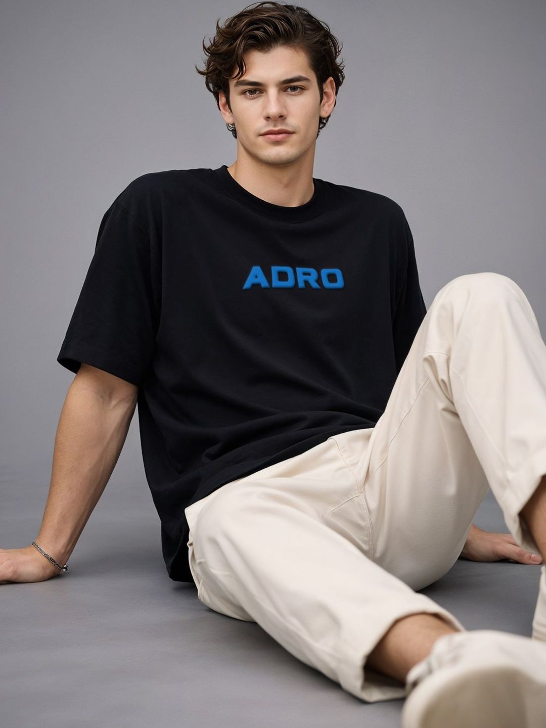 Baju-T Lengan Drop-Bahu Bercetak ADRO Lelaki