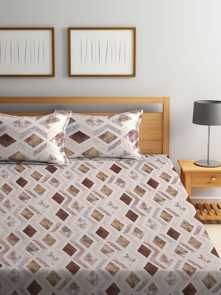 KLOTTHE Brown & White Geometric-Printed 400 TC Pure-Cotton Double King Bedsheet Set