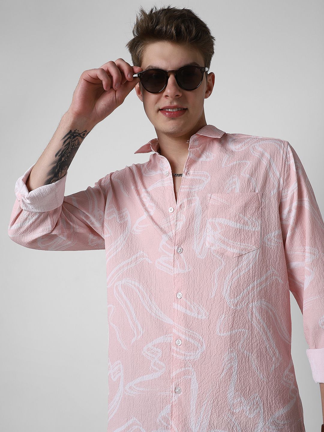 VASTRADO Men Classic Slim Fit Floral Opaque Printed Casual Shirt