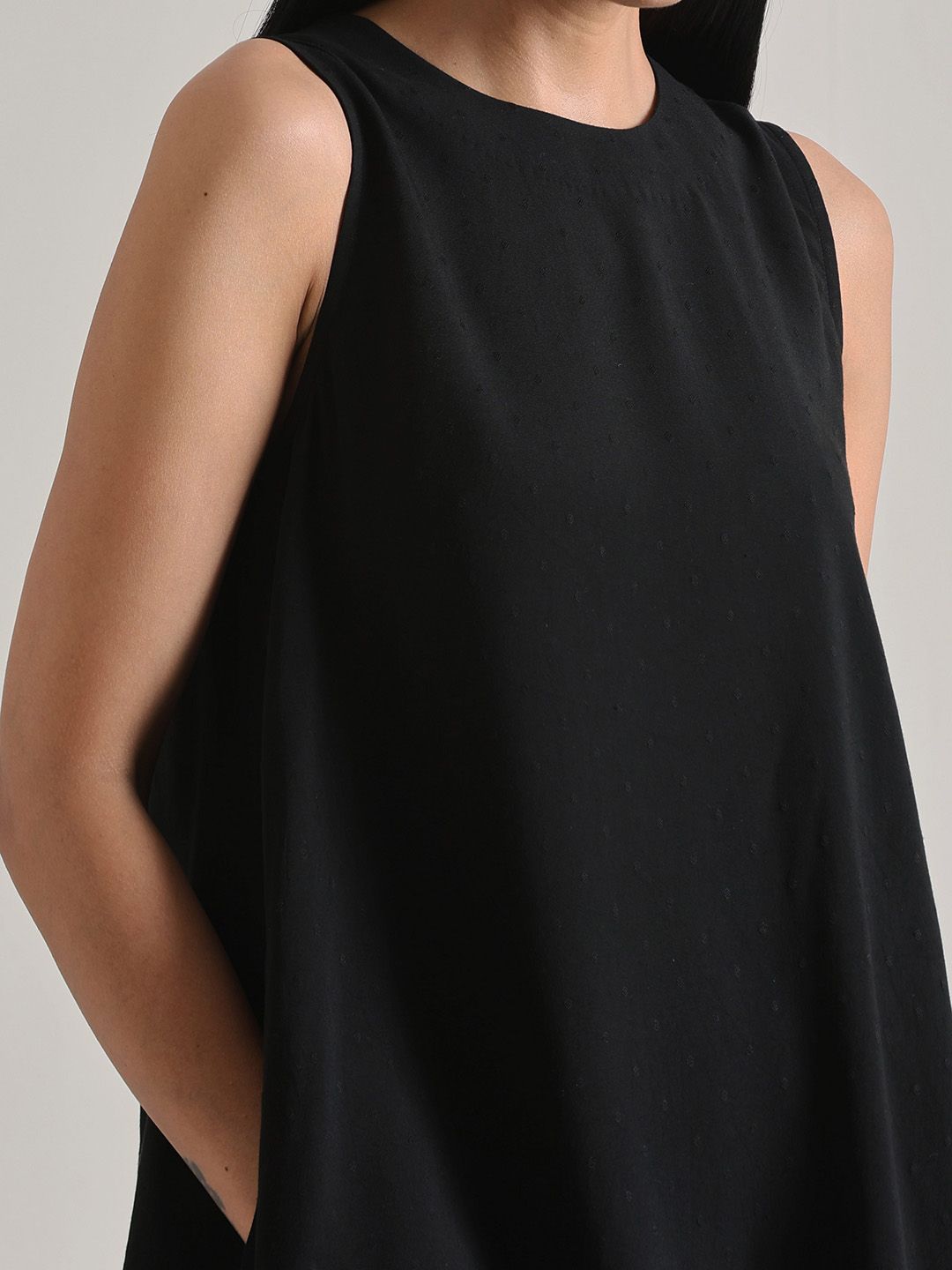 trueBrowns Round Neck Krta With Trousers
