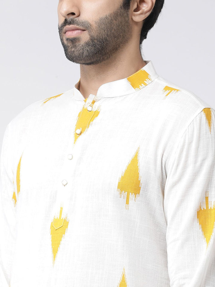 KISAH Men Printed  Regular Fit Ikat  Kurta
