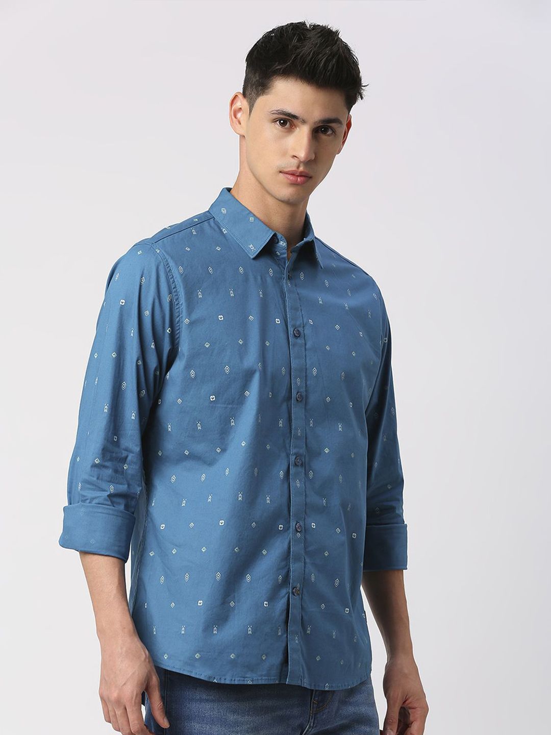 Being Human Men Slim Fit Opaque Geometric Printed Casual Shirt