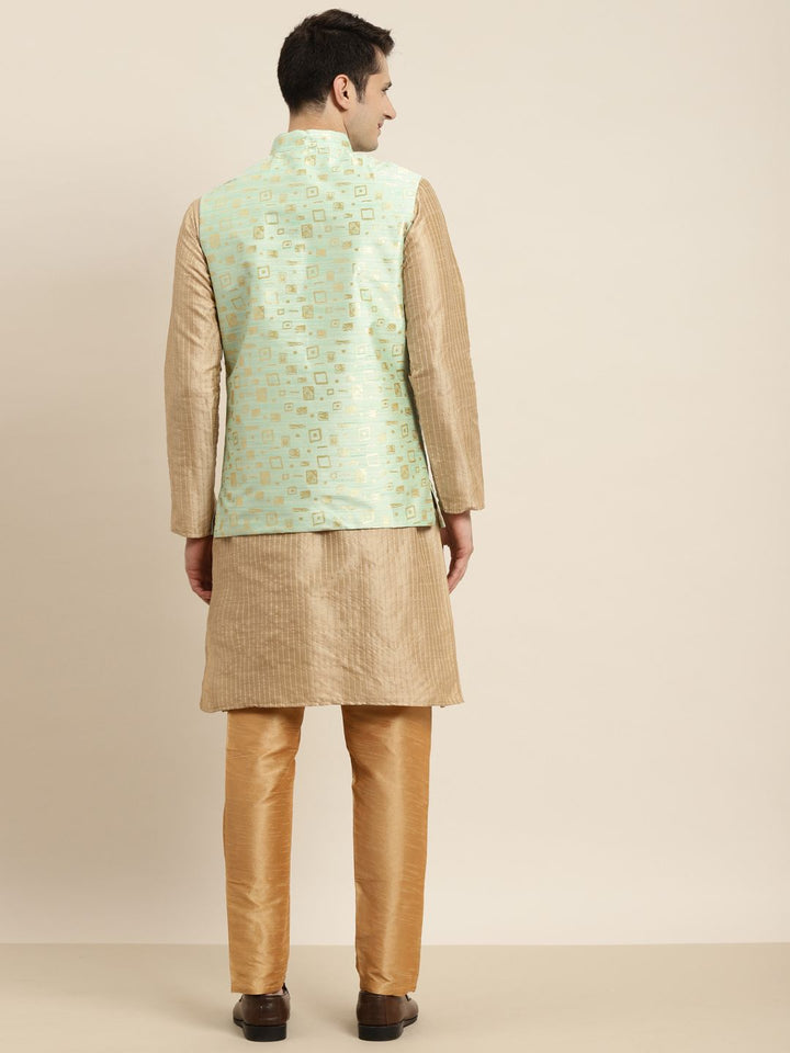 SOJANYA Kurta Emas & Hijau Lelaki dengan Jaket Churidar & Nehru