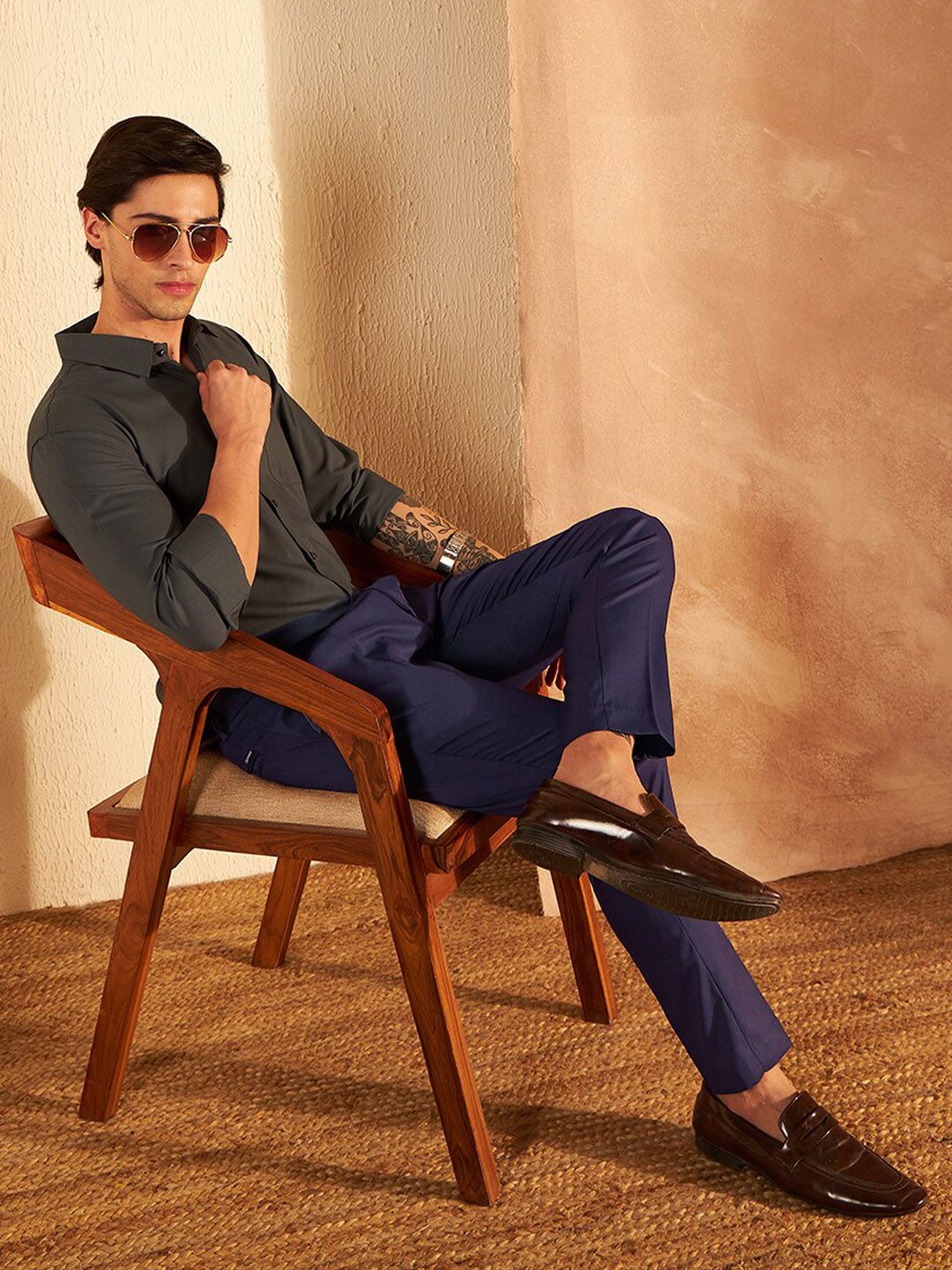 DENNISON Men Smart Tapered Fit Easy Wash Pleated Trousers