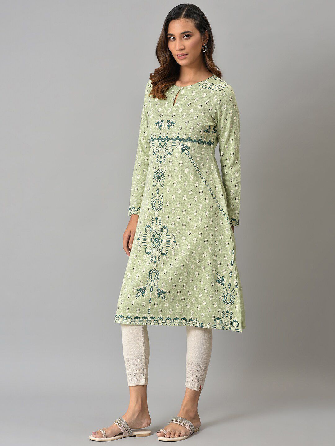 W Women Green Ethnic Motifs Keyhole Neck Woven Design Kurta