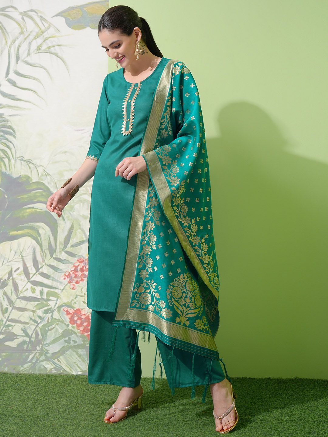 Vishudh Green & Gold Toned Round Neck Embellished Straight Kurta & Palazzos With Dupatta