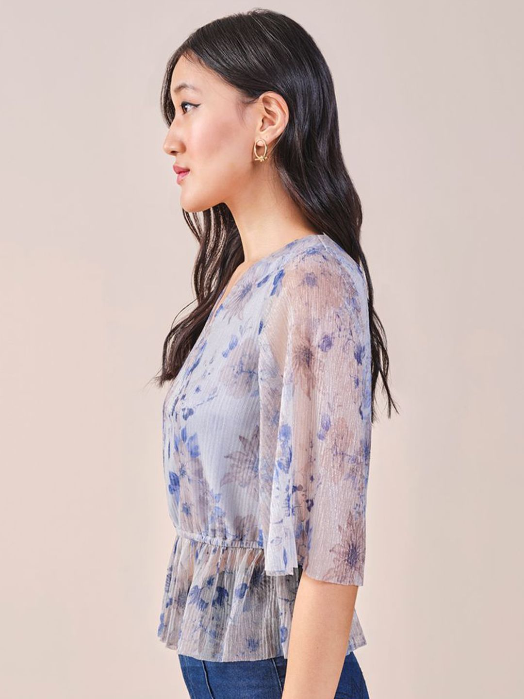 AND polyester floral print v- neck flared sleeves peplum top