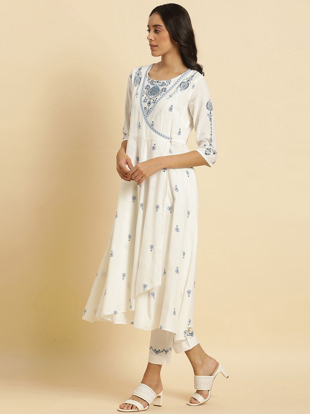 W White Floral Printed Angrakha Kurta with Trousers & With Dupatta