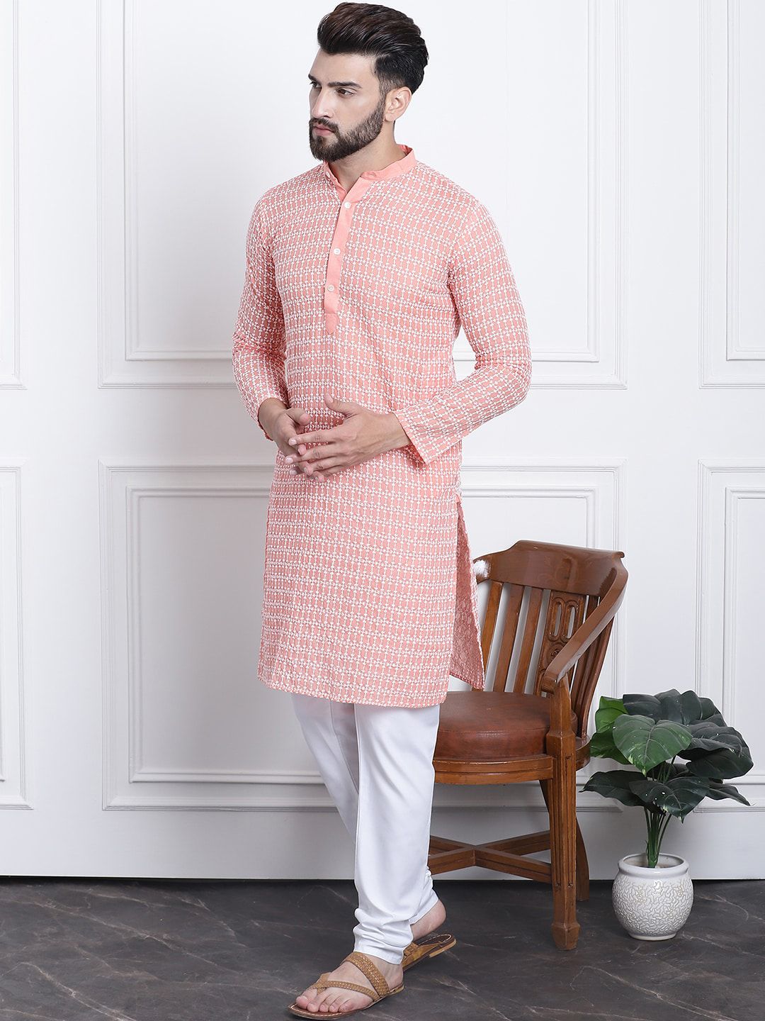 SOJANYA Floral Embroidered Regular Thread Work Pure Cotton Kurta with Churidar