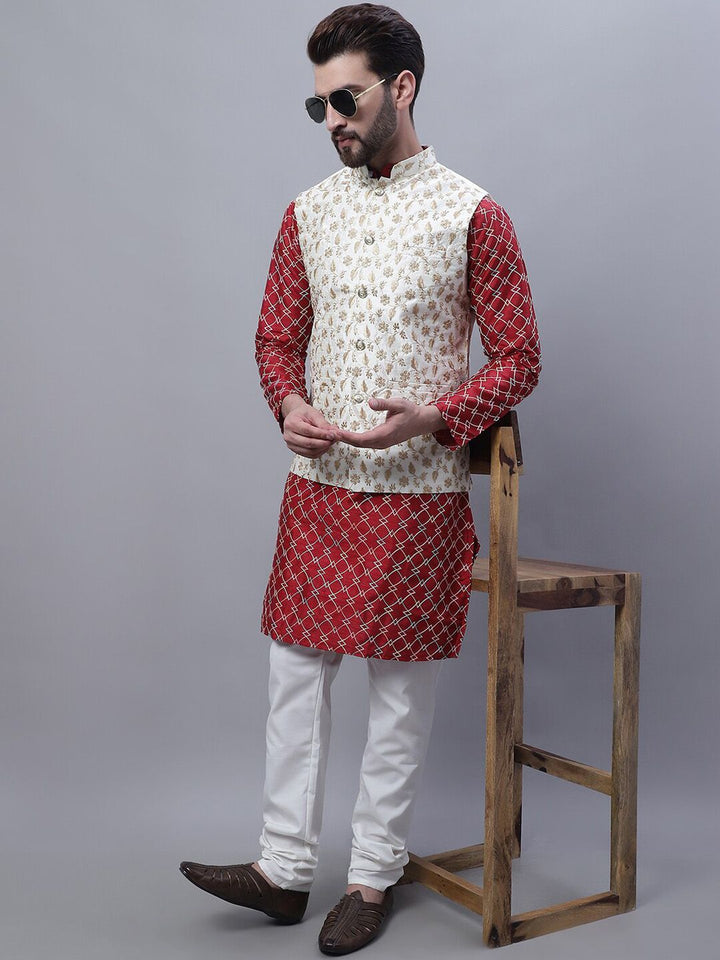 SOJANYA Embroidered Mandarin Collar Kurta with Pyjamas & Nahru Jacket