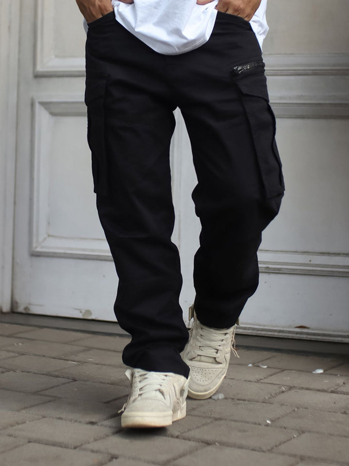 Powerlook Men Black Clean Look Pure Cotton Cargo Jeans