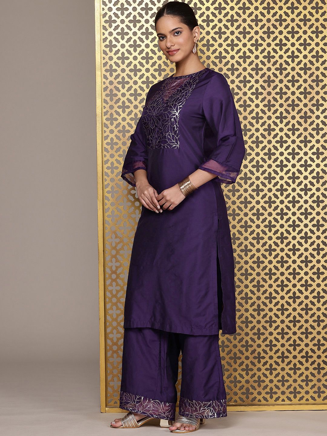House of Pataudi Embroidered Regular Sequinned Jashn Kurta with Palazzos