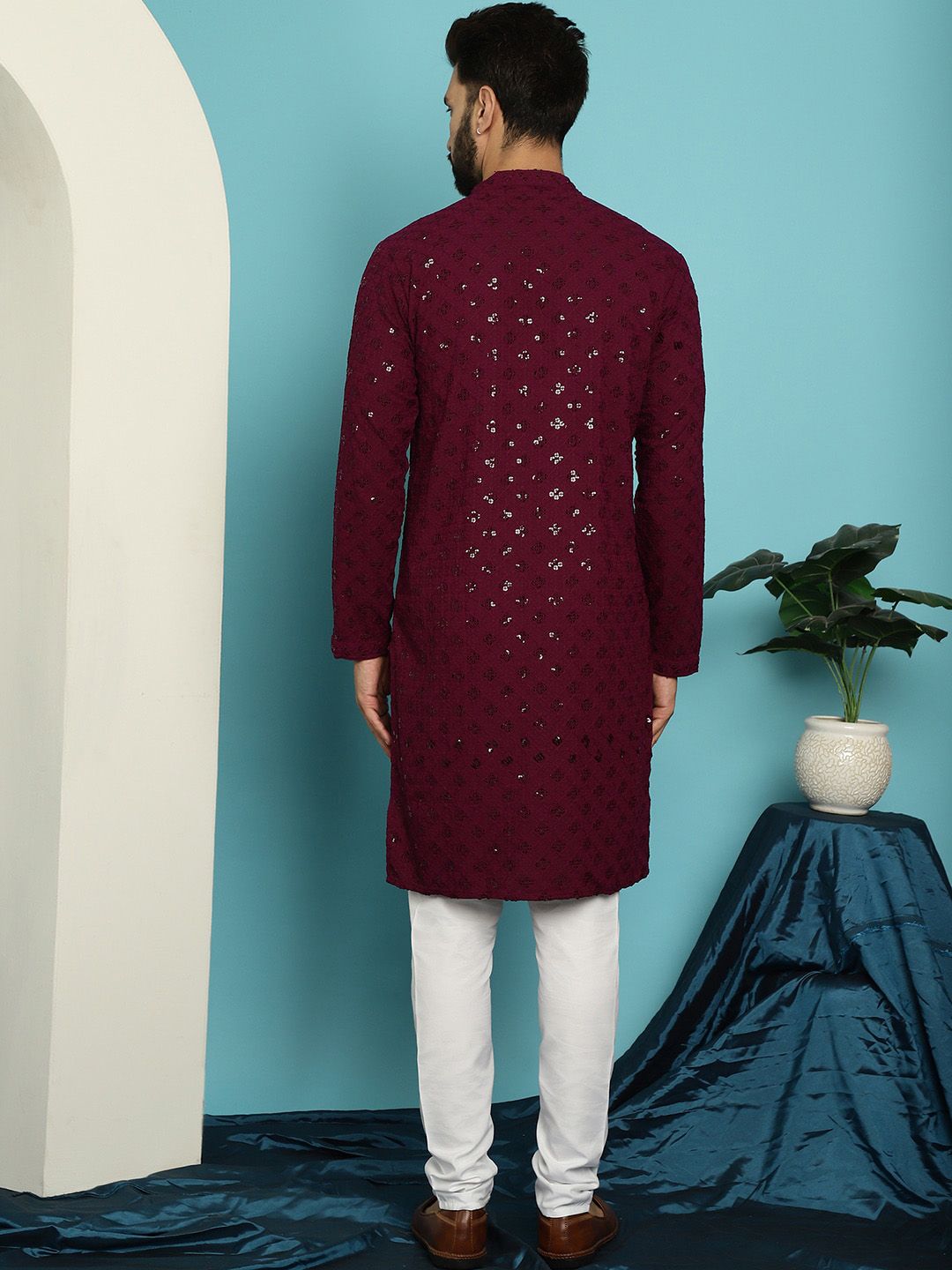 SOJANYA Embroidered Pure Cotton Kurta with Churidar