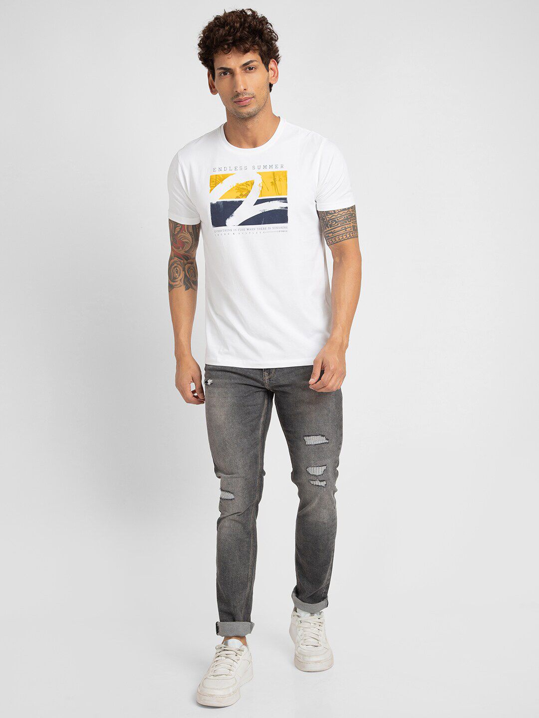 SPYKAR Men Typography Printed Slim Fit T-shirt