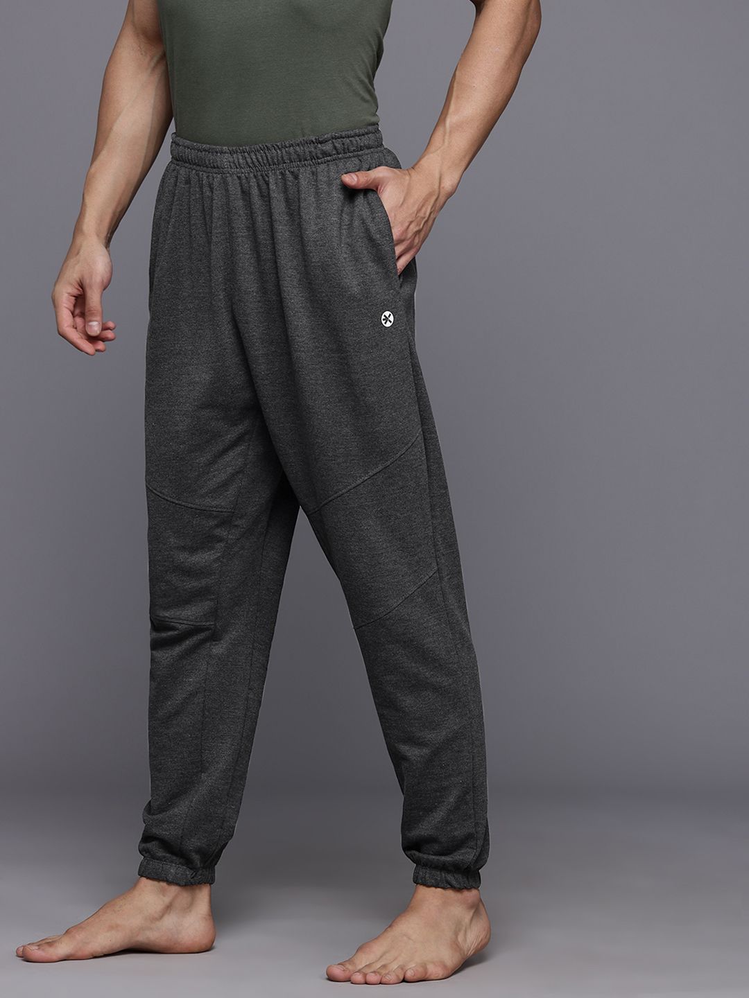 HRX by Hrithik Roshan Men Mid-Rise Regular Fit Yoga Joggers
