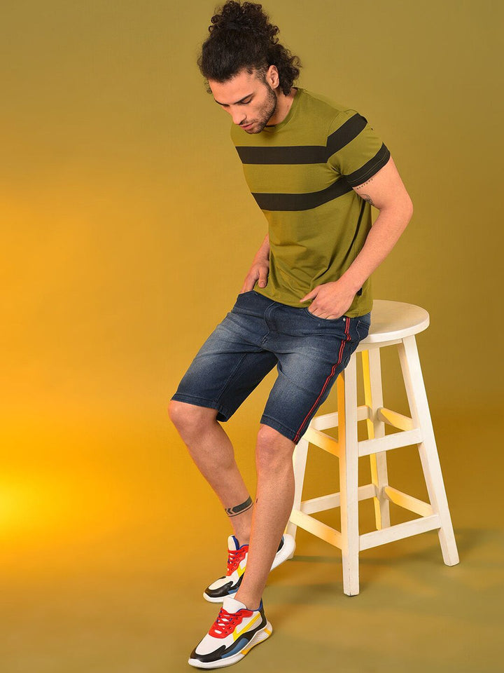 Campus Sutra Men Blue Washed Denim Outdoor Side Striped Denim Shorts