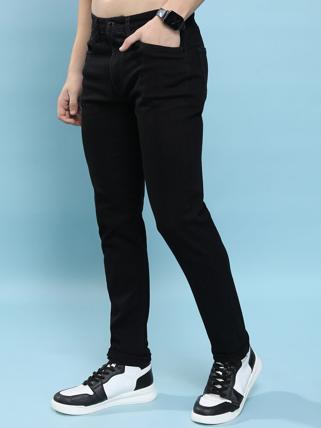 HIGHLANDER Men Tapered Fit Clean Look Stretchable Jeans