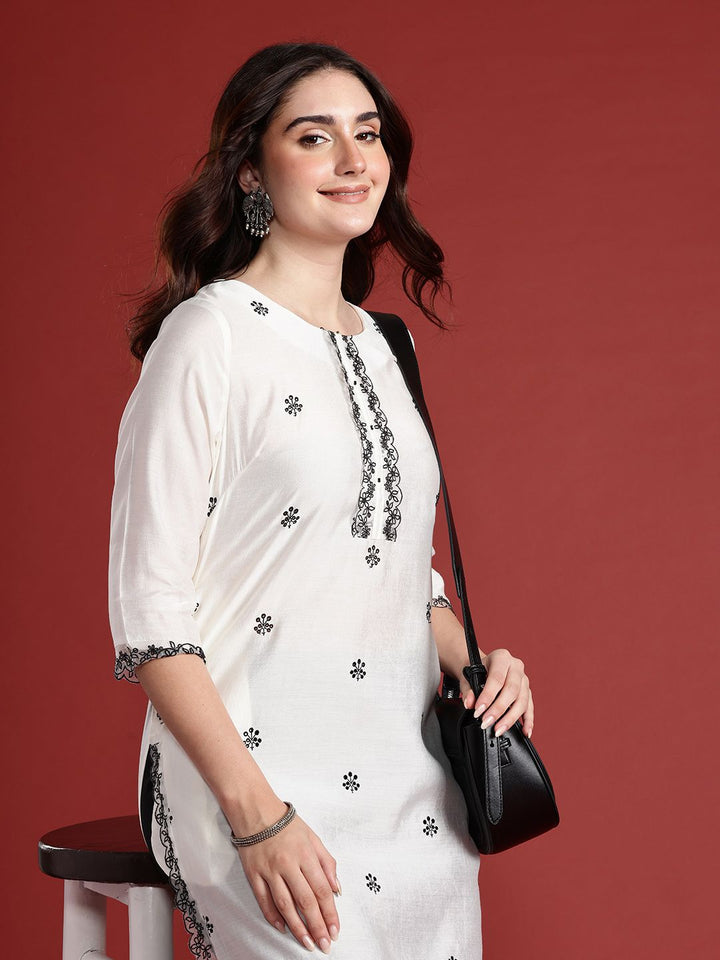 Anouk Embroidered Sequined Kurta