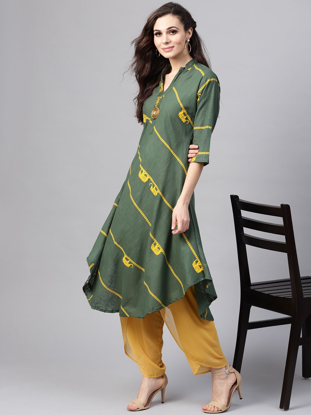 SOJANYA Kurta A-Line Berjalur Hijau & Kuning Wanita